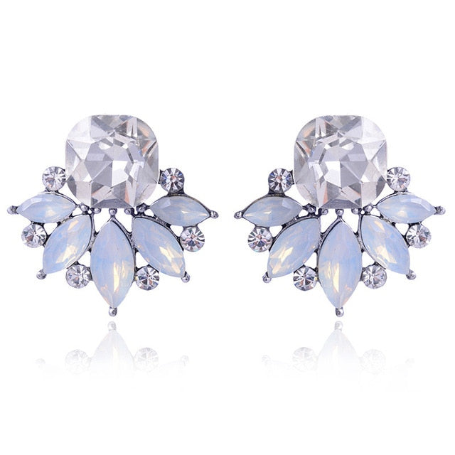 LUBOV Beautiful Multiple Colors Crystal Flower Stud Earrings Rhinestone Colorful Crystal Piercing Earrings Women Christmas Party