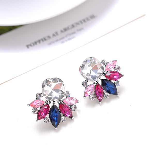 LUBOV Beautiful Multiple Colors Crystal Flower Stud Earrings Rhinestone Colorful Crystal Piercing Earrings Women Christmas Party