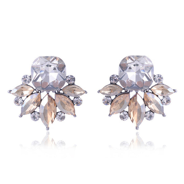 LUBOV Beautiful Multiple Colors Crystal Flower Stud Earrings Rhinestone Colorful Crystal Piercing Earrings Women Christmas Party